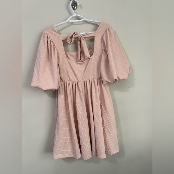 Lulu's Dress Puff Sleeves in Peach Back tie Closure - Picture 5 of 10
